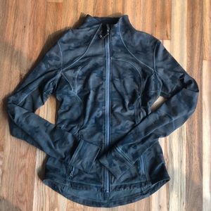 Green camo lululemon jacket!
